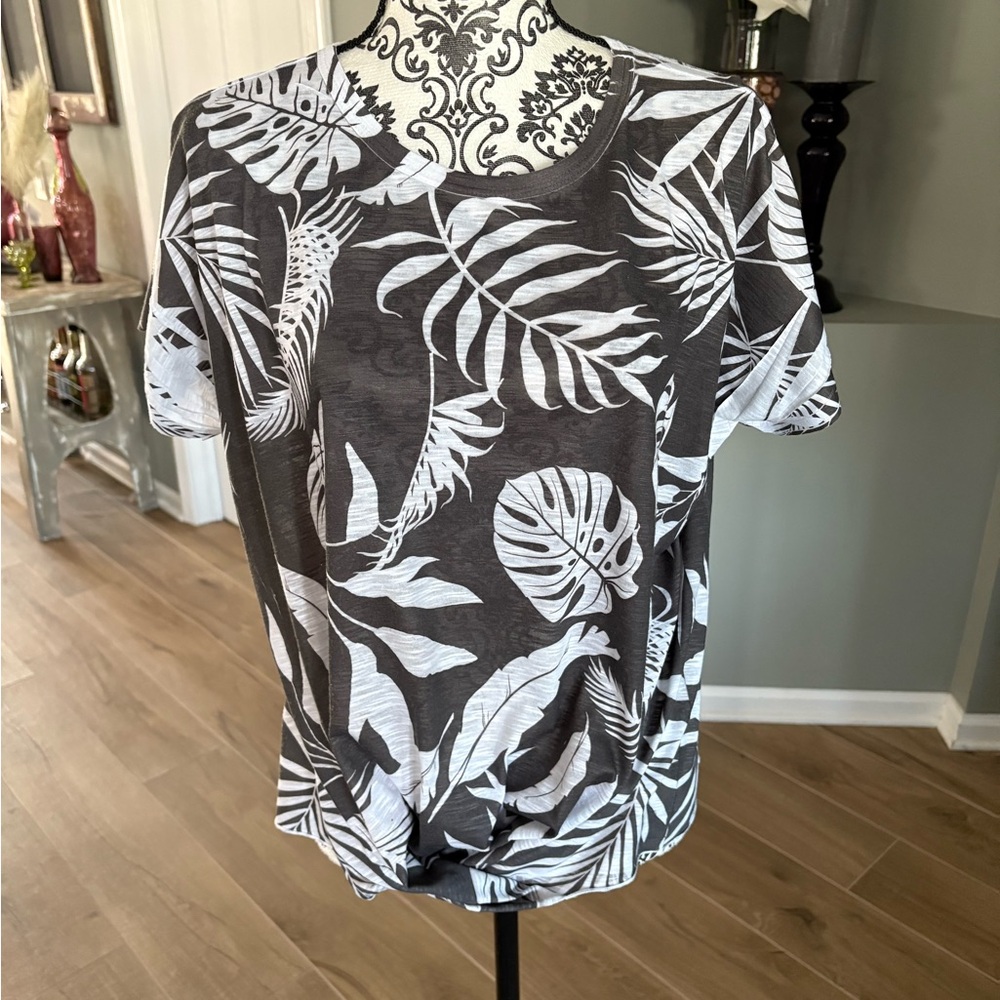 Women's Tropical Print Top - brown size XL from Tryst - Picture 1 of 8
